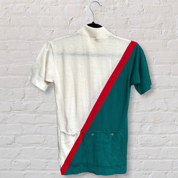 VTG Short Sleeve Sweater Quarter Zip Mock Neck Graphic Print Green and Red - Picture 6 of 8